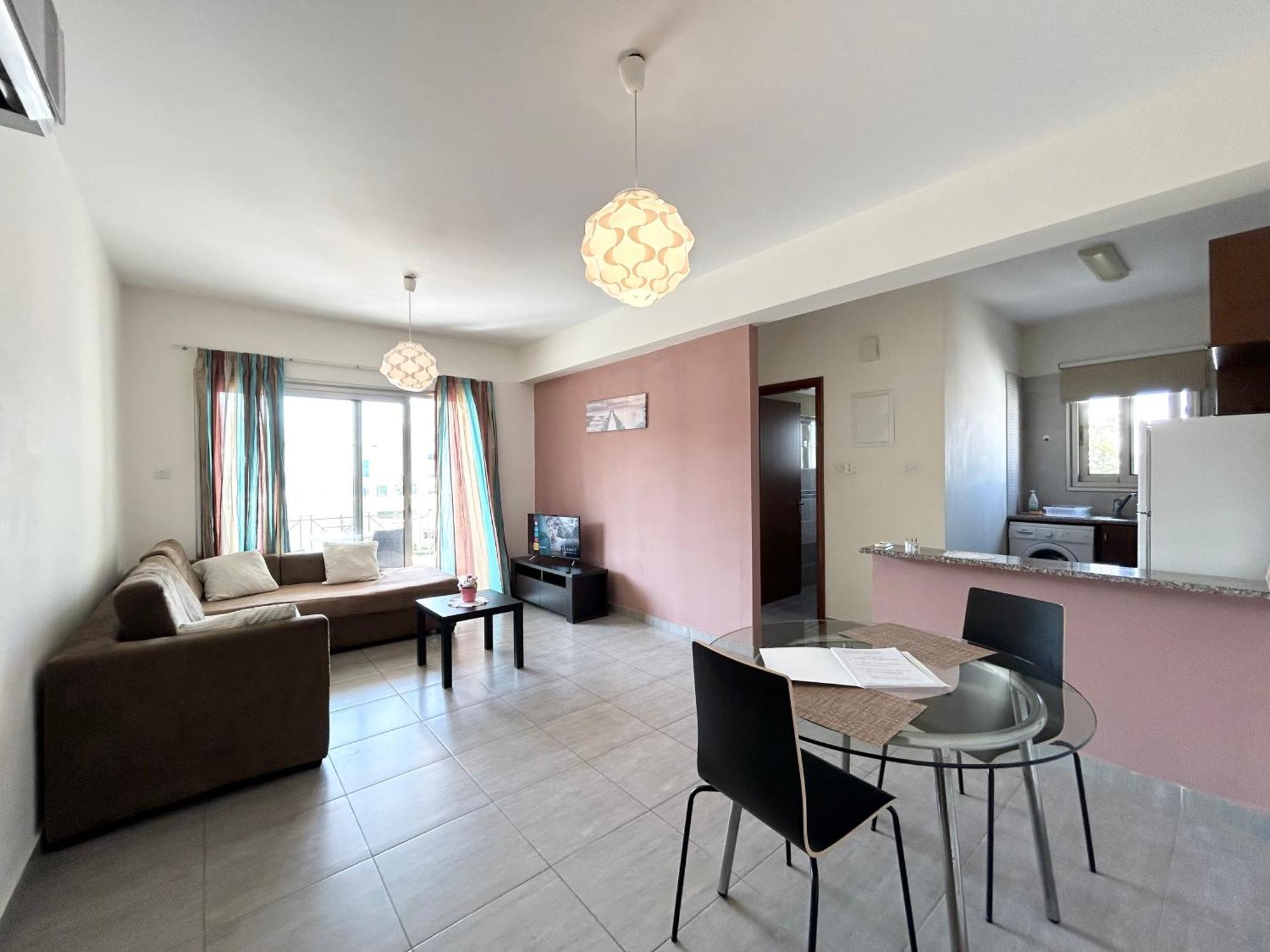 Sun Julz Apartments On The Beach Paphos Exteriör bild